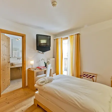Hotel Muller - Mountain Pontresina