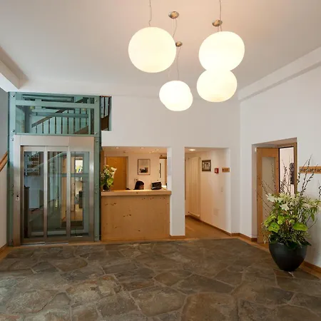 Hotel Mueller - Mountain 3*