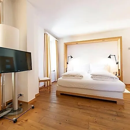 Muller - Mountain Hotel