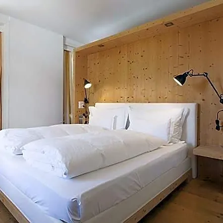 Muller - Mountain Hotel Pontresina