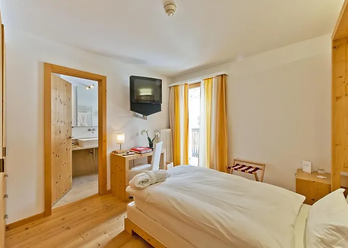 Otel Muller - Mountain Pontresina